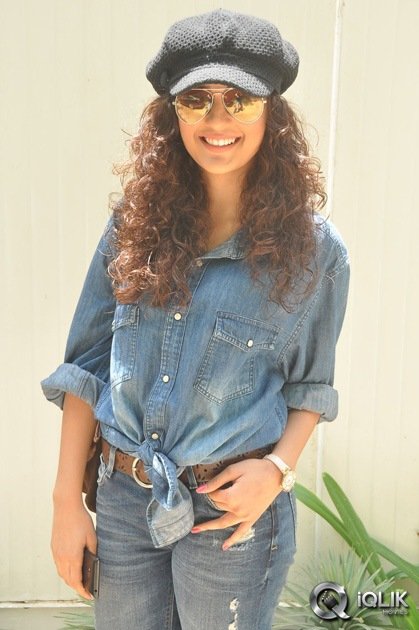 Seerat-Kapoor-at-Run-Raja-Run-Press-Meet